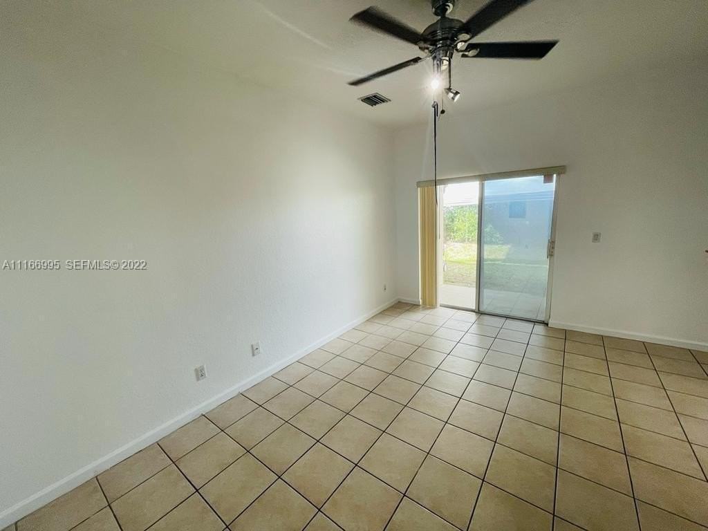 903 N Santa Catalina Cir - Photo 7 of 24