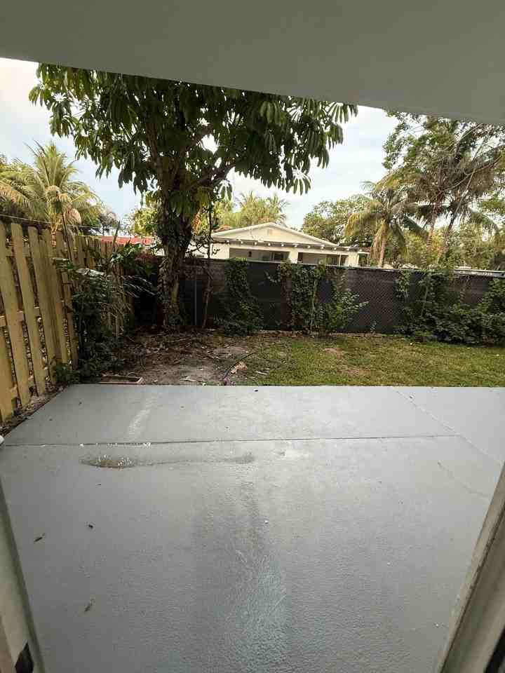 313 Sw 1st Ct #L3 - Photo 4 of 20
