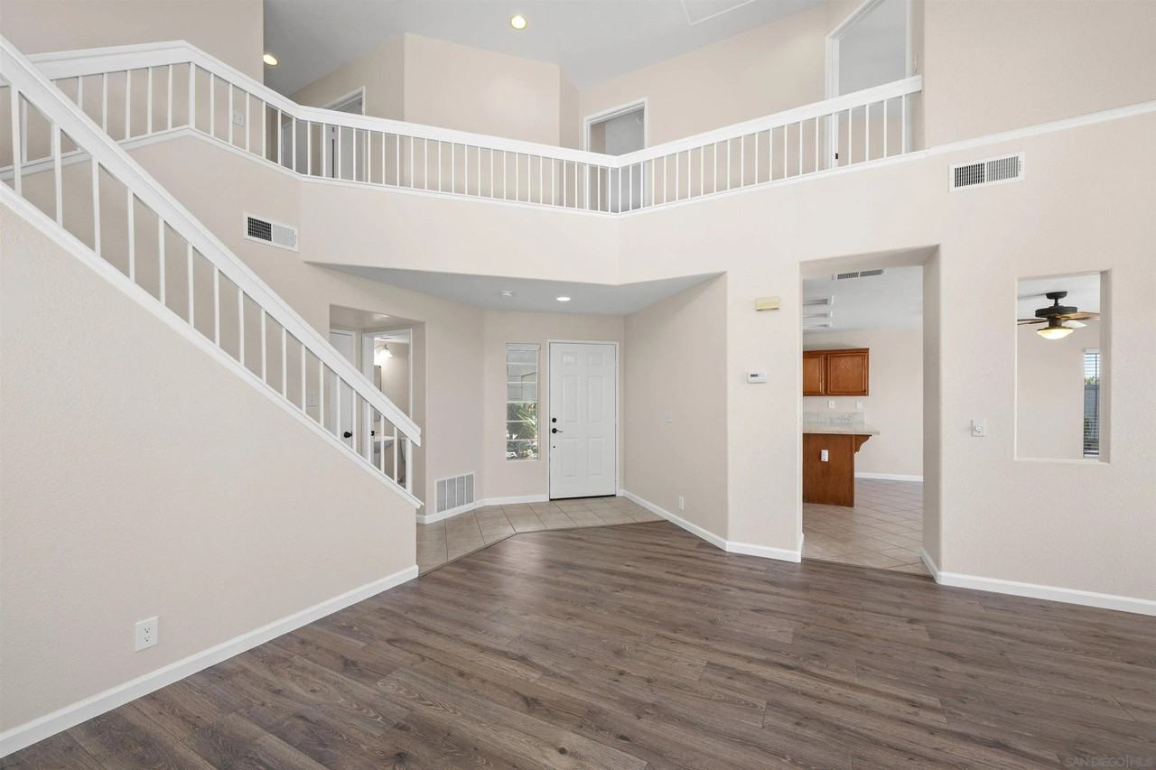 724 Cardona Ave - Photo 6 of 27