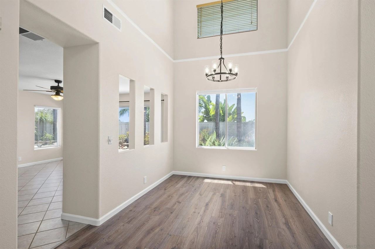 724 Cardona Ave - Photo 7 of 27