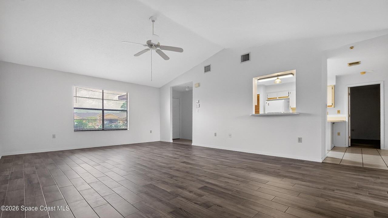 1141 Mast Ct Se - Photo 7 of 28