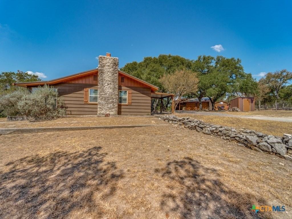1660 Mciver - Photo 4 of 30