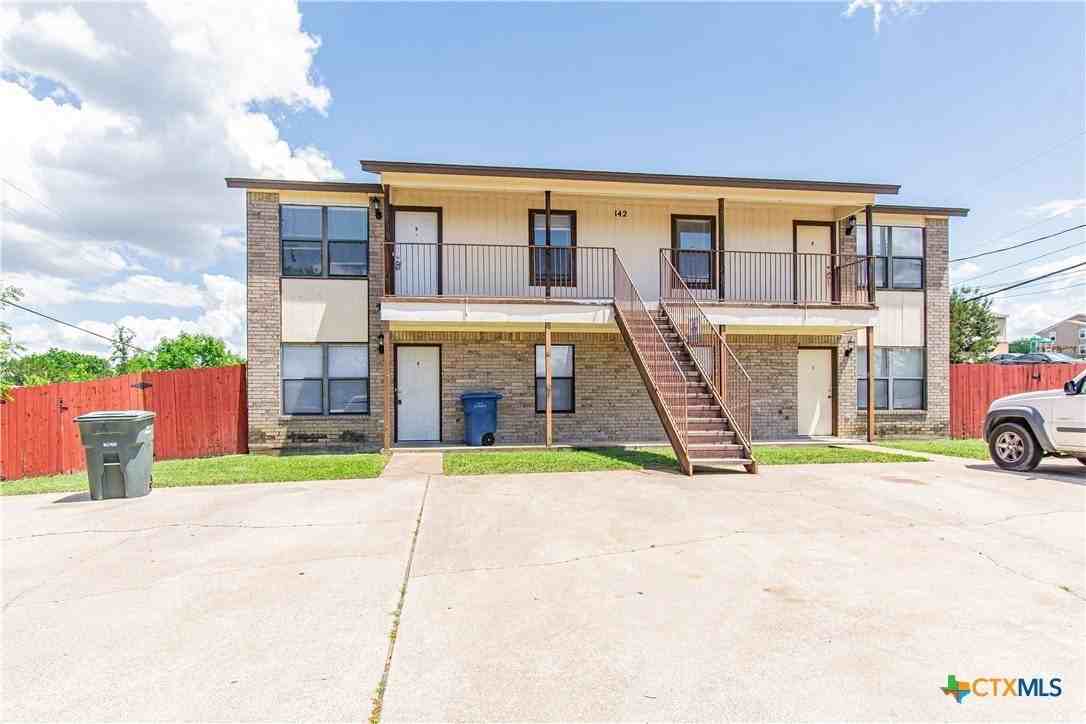 142 Wolf Rd #D