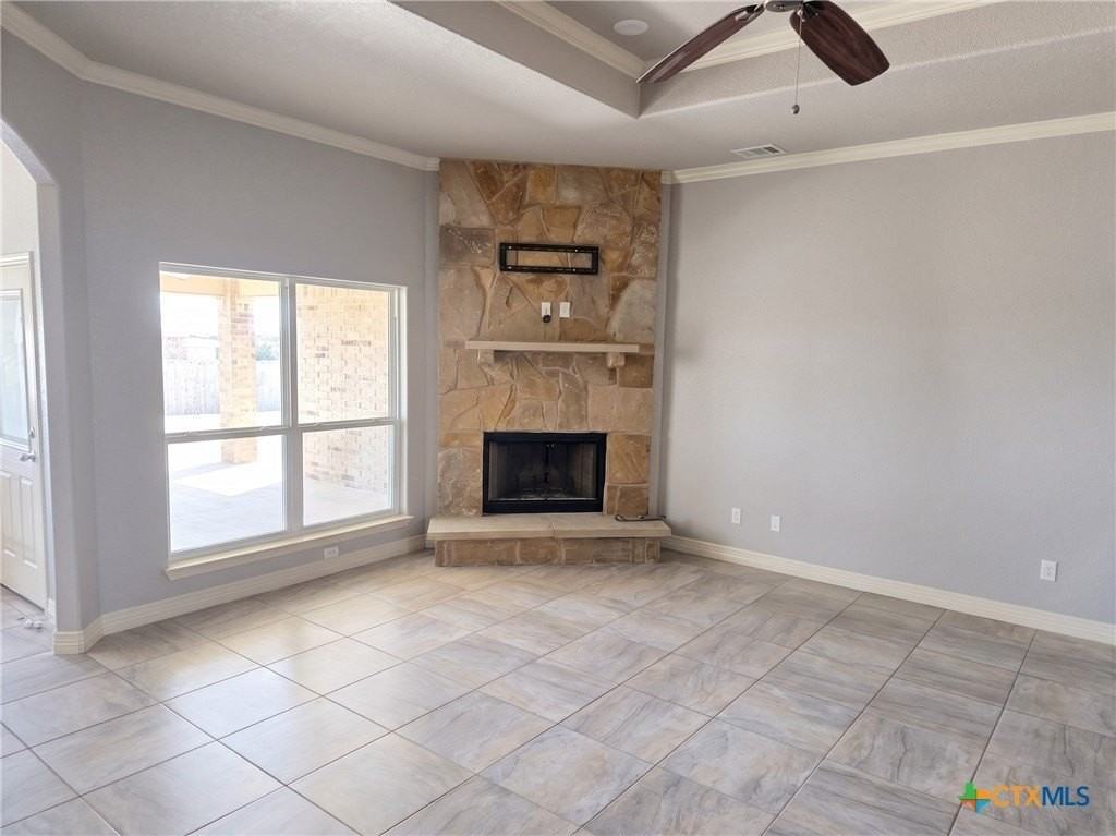 1207 Liberation Ln - Photo 3 of 11