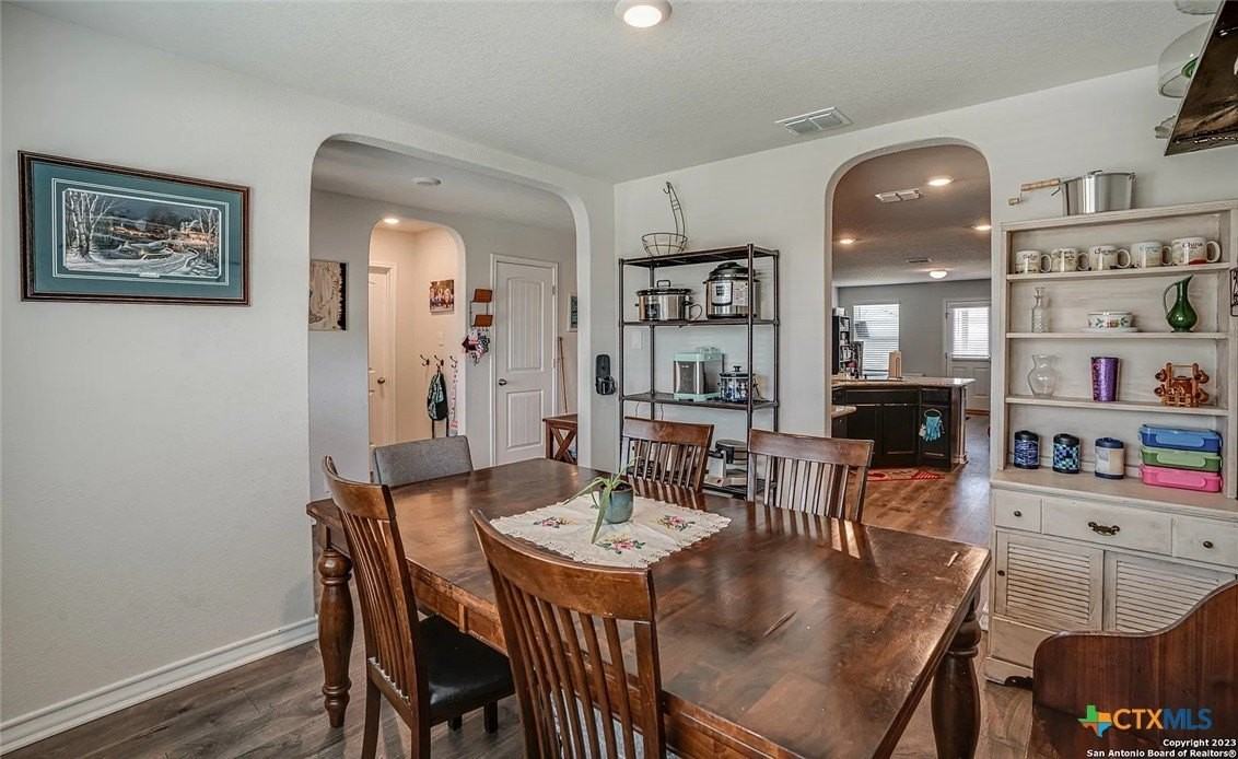 9654 Holly Patch - Photo 5 of 31