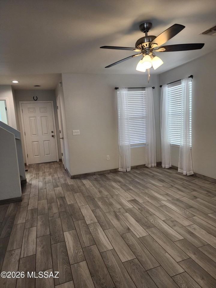 7631 E Desert Overlook Dr - Photo 2 of 14