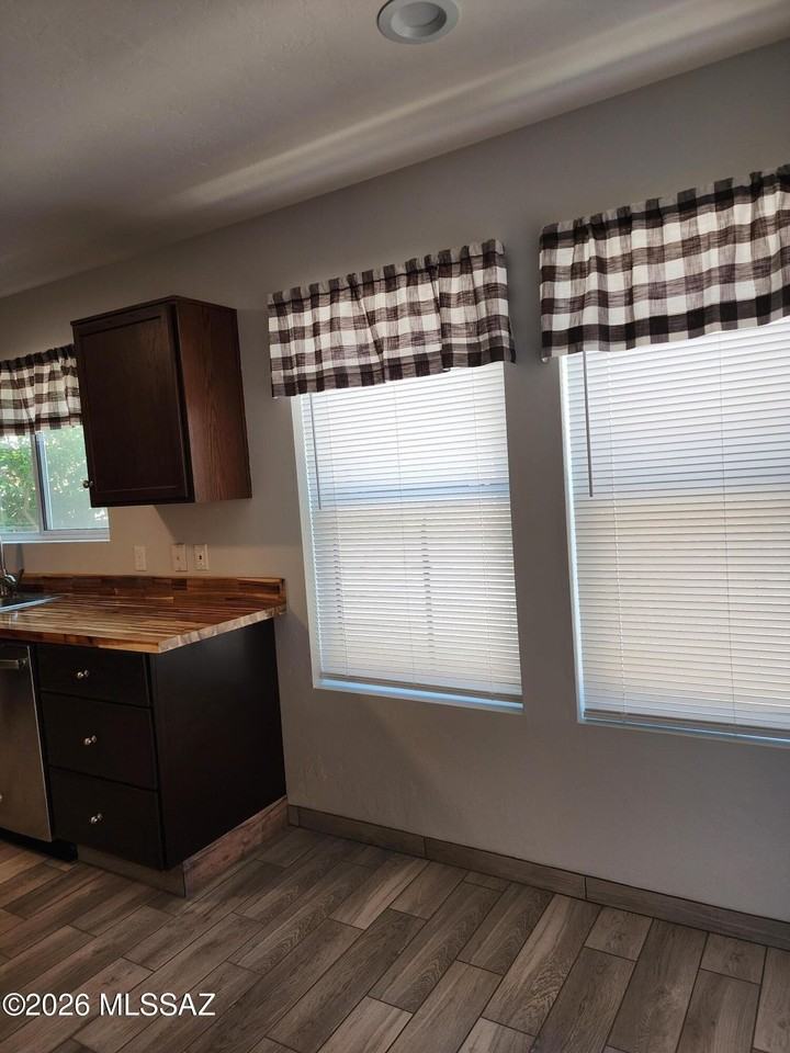 7631 E Desert Overlook Dr - Photo 4 of 14