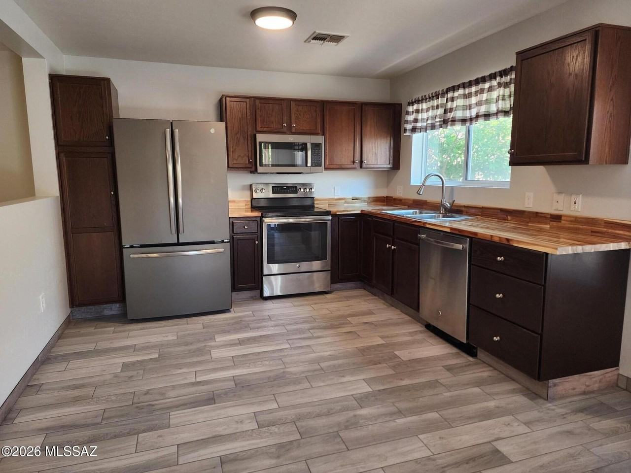 7631 E Desert Overlook Dr - Photo 6 of 14