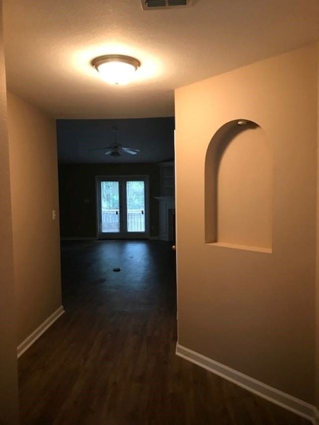 2810 Dumont Dr - Photo 2 of 14