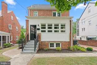 3418 Pennsylvania Ave Se - Photo 1 of 1