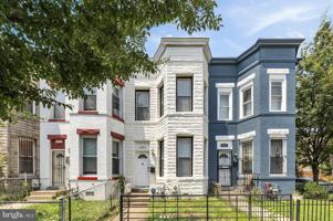 featured image of 1522 1st St Nw