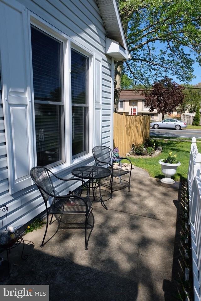 1000 Elbridge Way - Photo 2 of 32