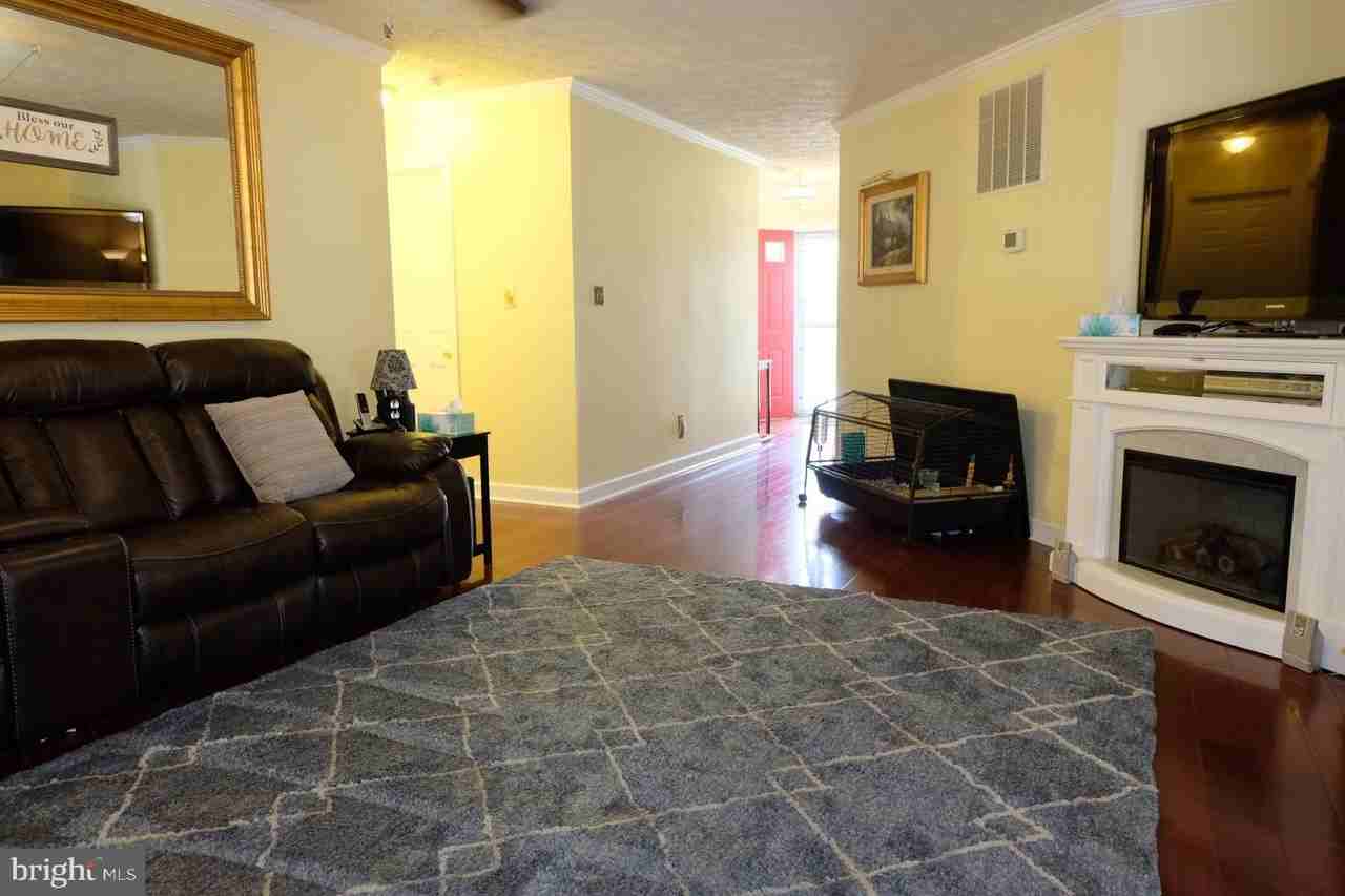 1000 Elbridge Way - Photo 4 of 32