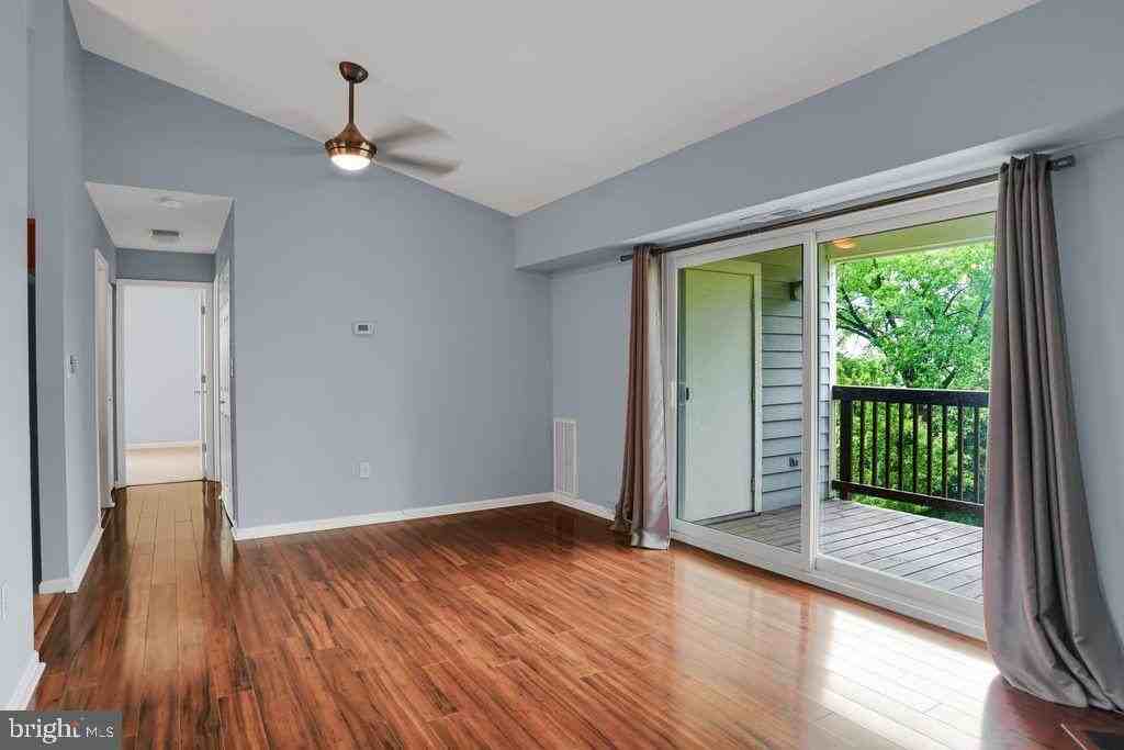 200 Spring Maiden Ct #301 - Photo 3 of 15