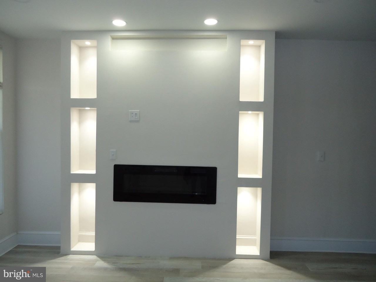 2807 Clifton Ave - Photo 4 of 35