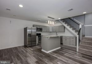 4616 Curtis Ave #B - Photo 1 of 1