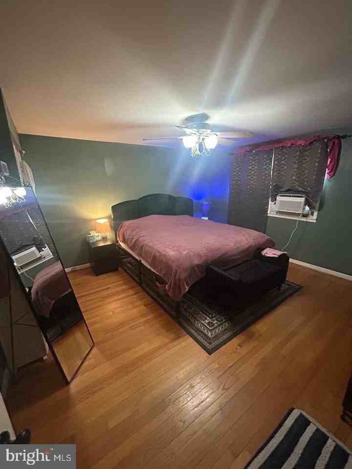 1027 Grovehill Rd - Photo 5 of 11