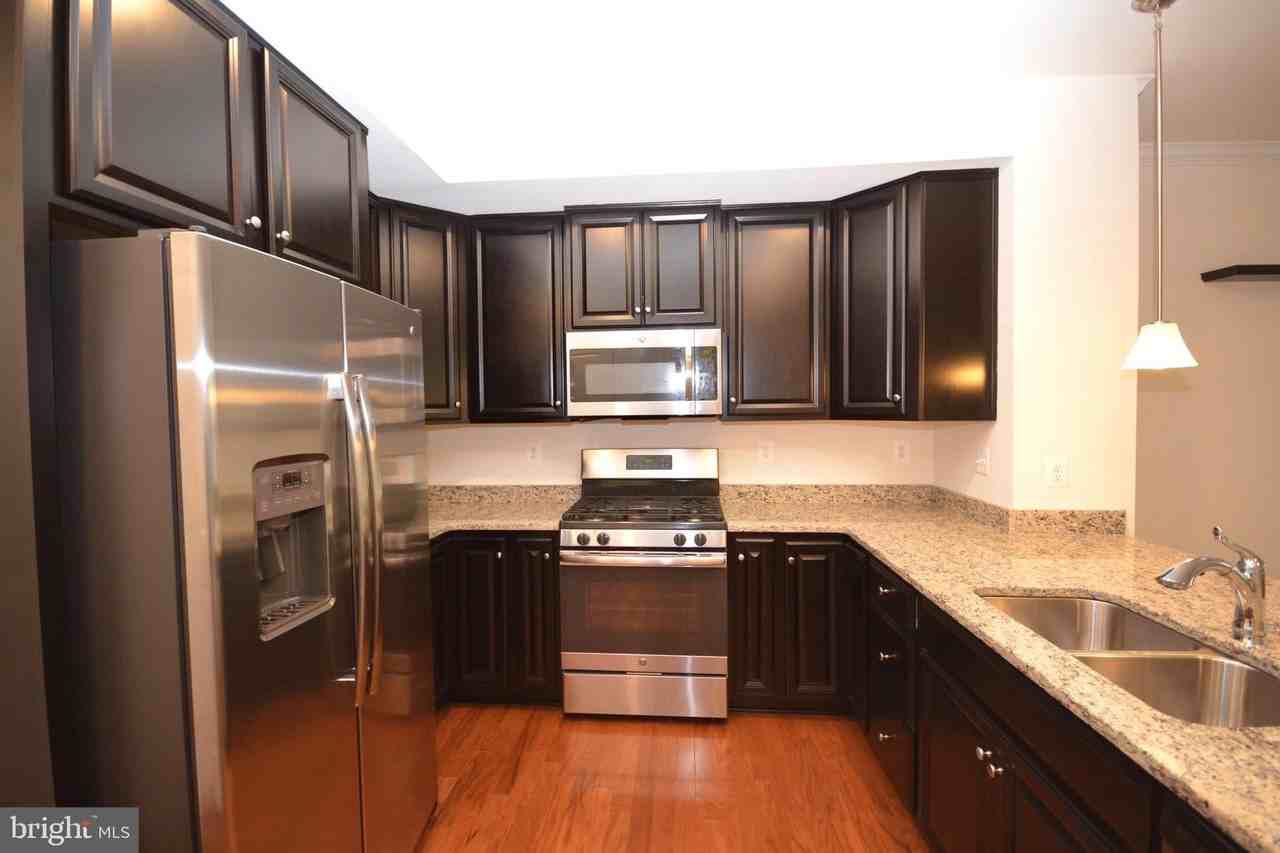 5942 Leben Dr - Photo 7 of 25