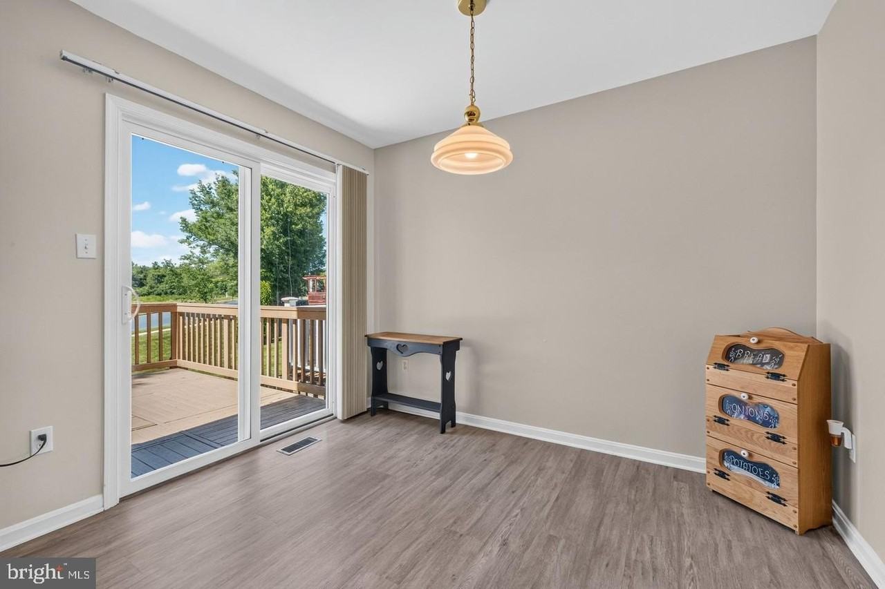 6581 Willard Horine Ct - Photo 5 of 17