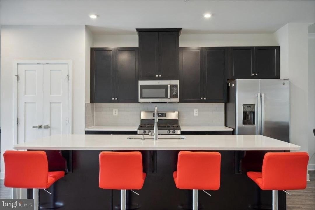 6070 Fallfish Ct - Photo 5 of 24
