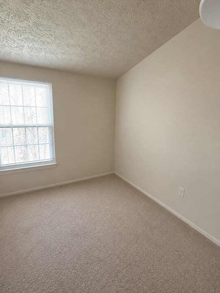 9517 Donnan Castle Ct - Photo 7 of 12