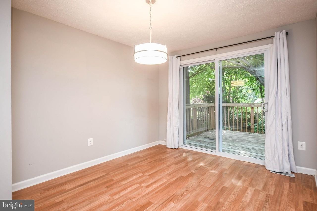 27 Cross Country Ct - Photo 6 of 44