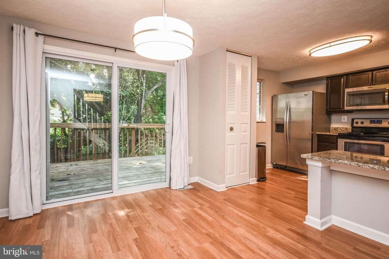27 Cross Country Ct - Photo 7 of 44