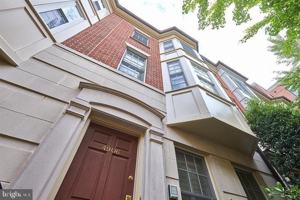 featured image of 4906 Montgomery Ln