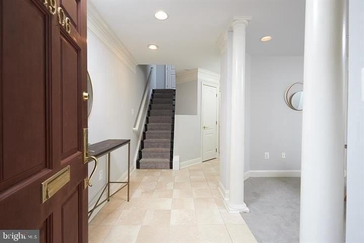 4906 Montgomery Ln - Photo 6 of 39