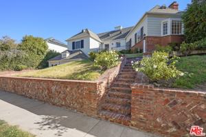 featured image of 266 Denslow Ave