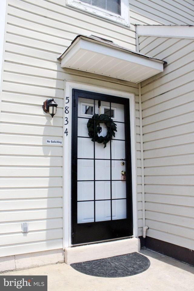 5834 N Holly Springs Dr #2 - Photo 2 of 22