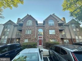featured image of 9704 Lake Pointe Ct #203