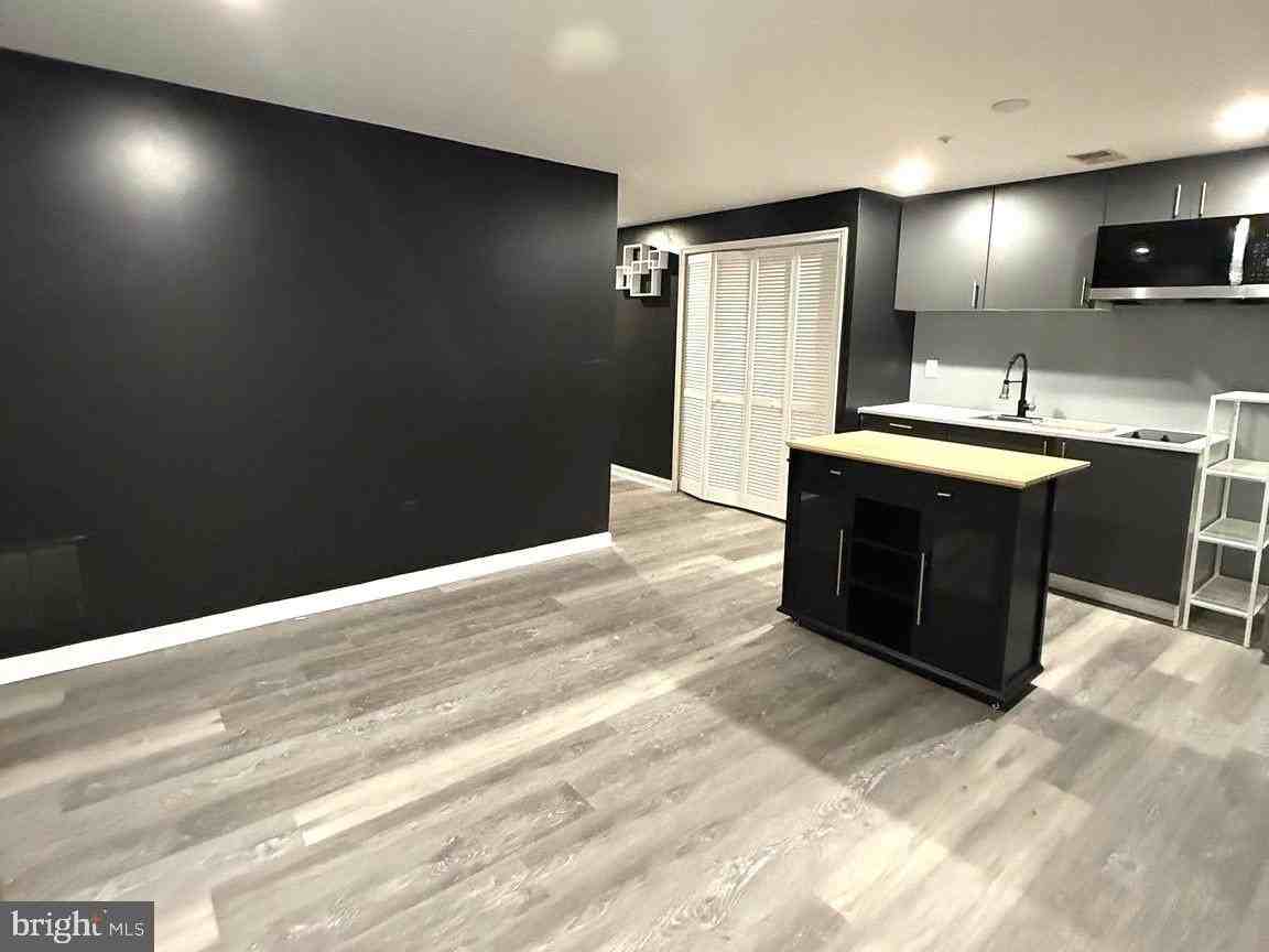 10616 Fitzgibbon Ct - Photo 3 of 22