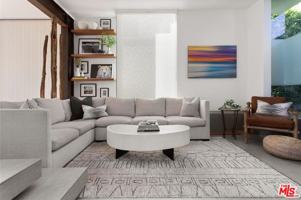 featured image of 644 Navy St