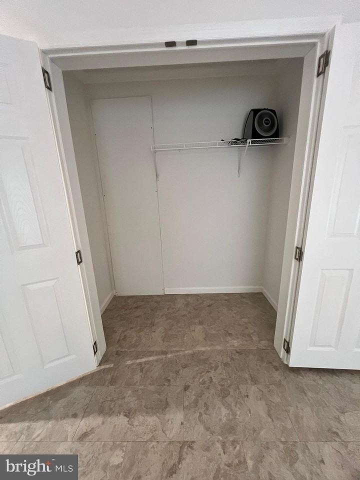 1356 Connecticut Ave - Photo 7 of 22