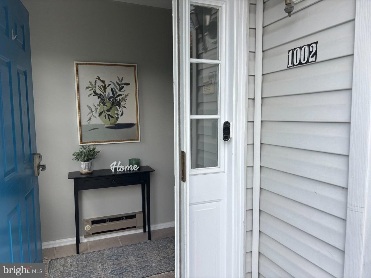 1002 Squirrel Rd - Photo 2 of 26