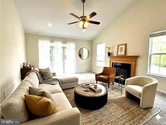 1 Cardiff Ct - Photo 3 of 38