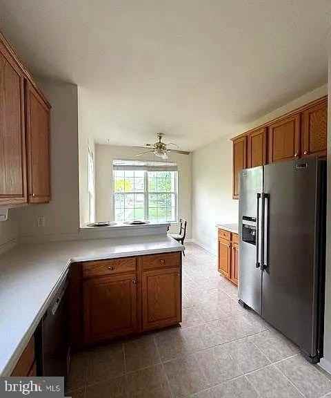 1 Cardiff Ct - Photo 7 of 38