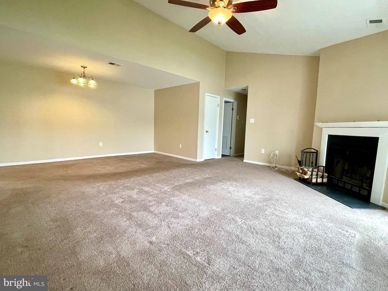 1104 Mews Dr #1104 - Photo 6 of 23