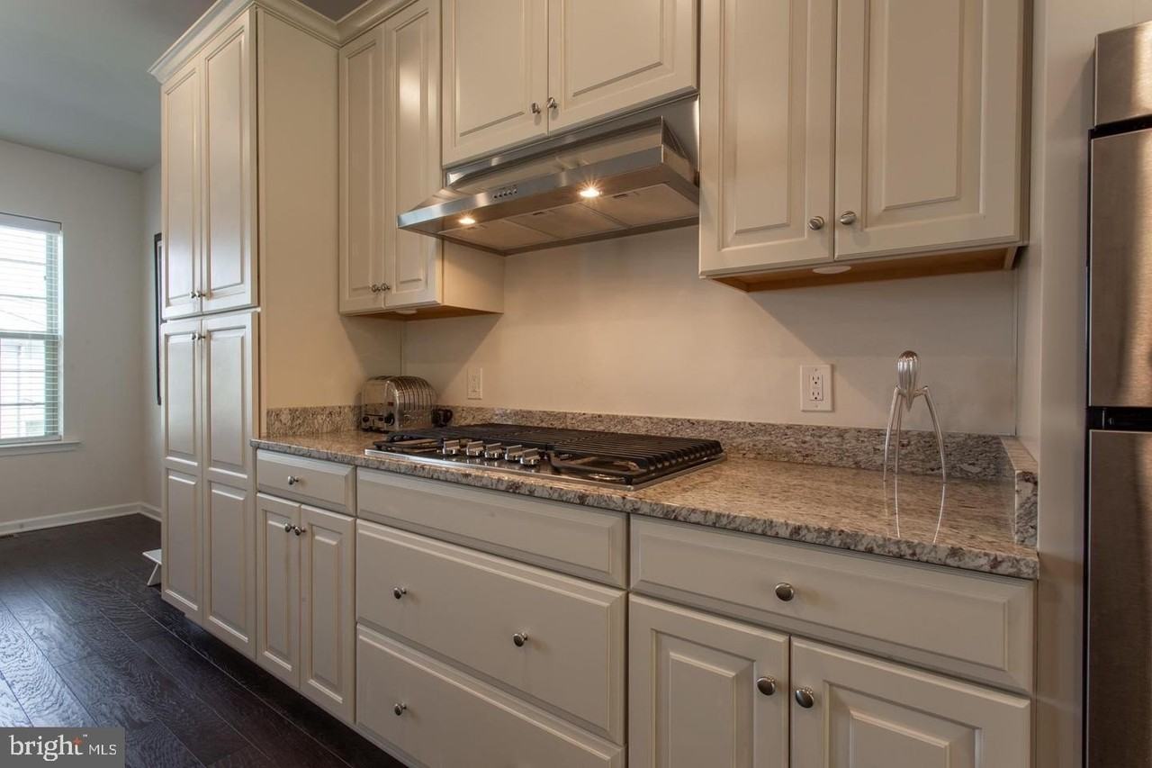 121 Locks Farm Ln - Photo 6 of 27
