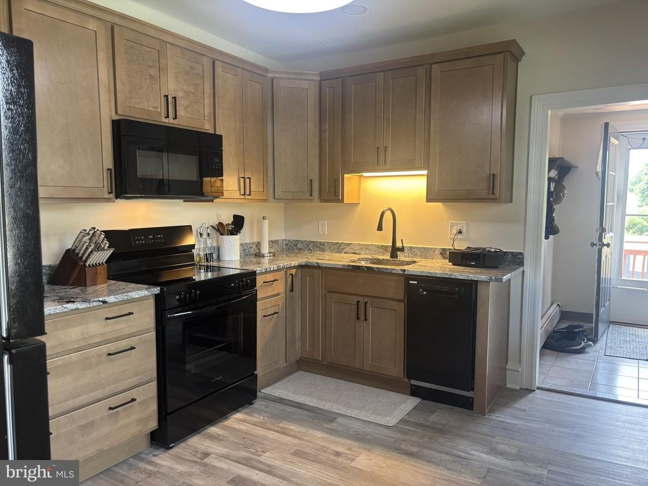 103 Main St #2ndFL - Photo 6 of 17