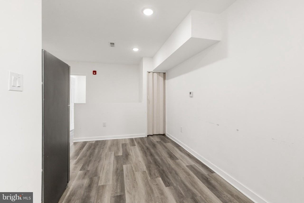 2550 Kensington Ave #3 - Photo 7 of 18
