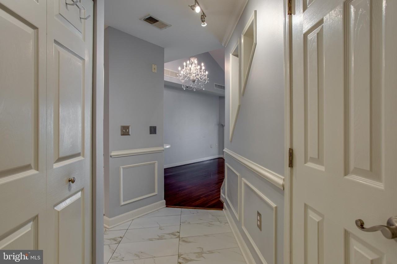 2310 14th St N #402 - Photo 2 of 26