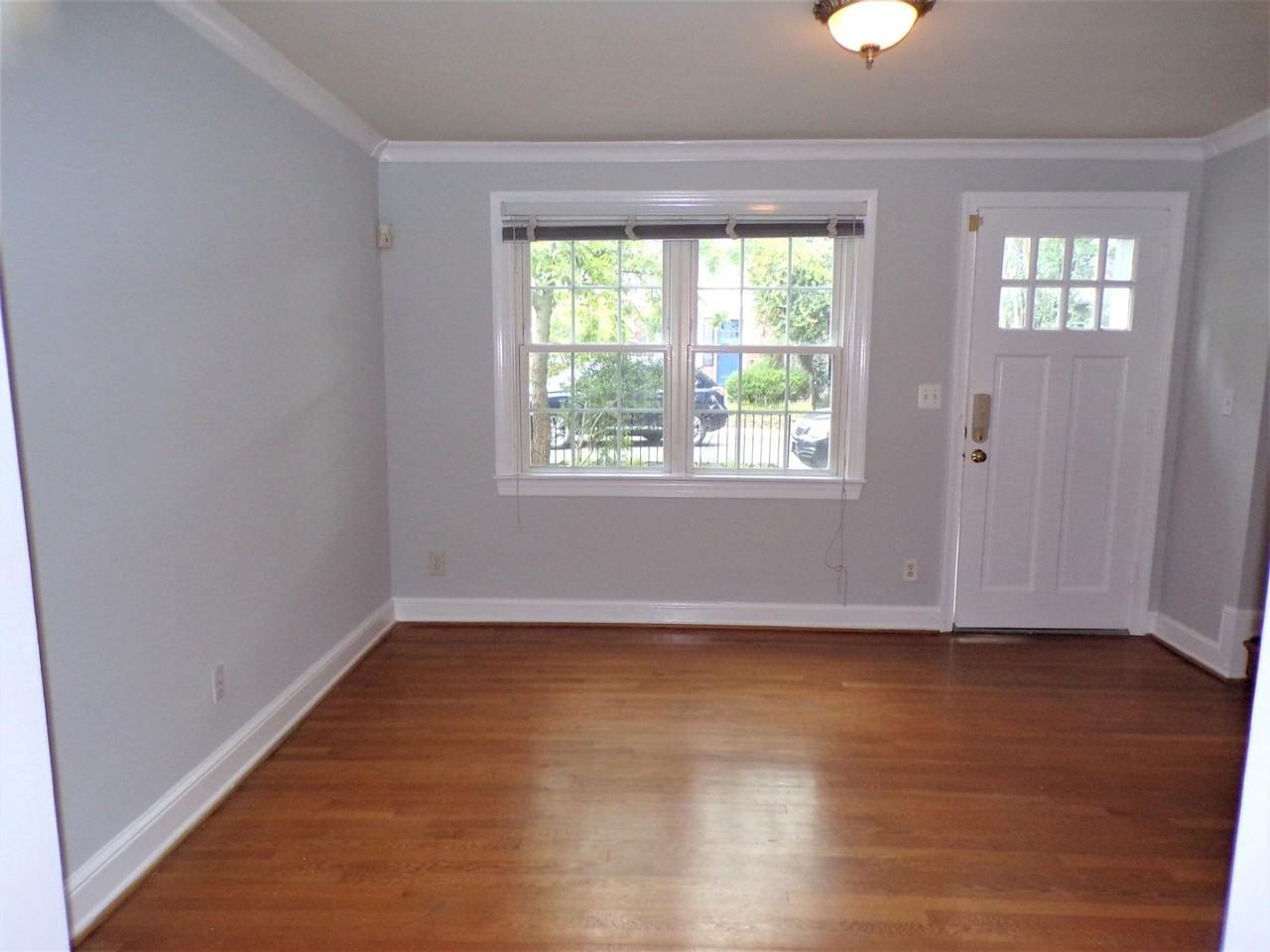 4772 21st Rd N - Photo 3 of 18