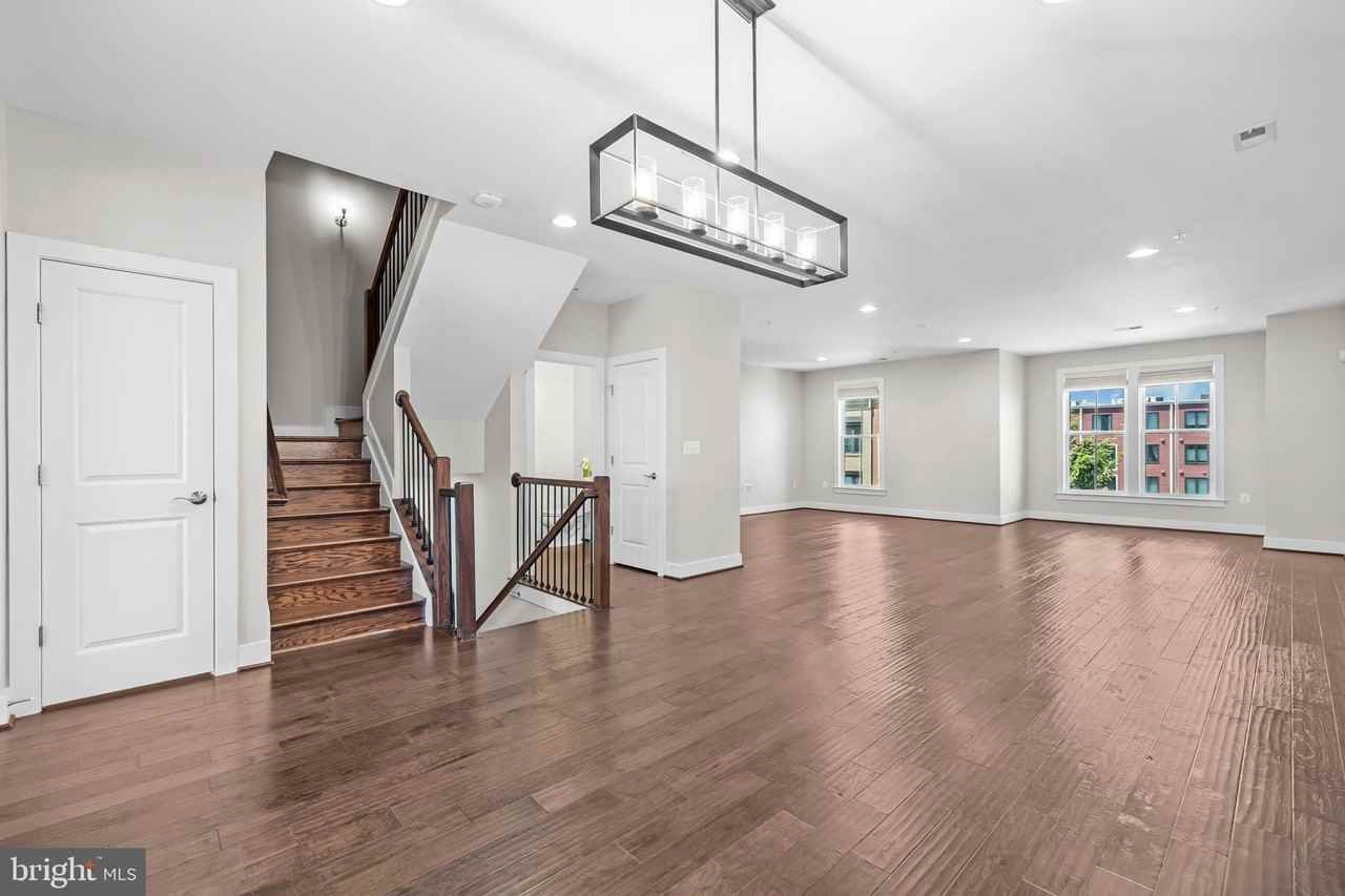 2109 Main Line Blvd #102 - Photo 4 of 50