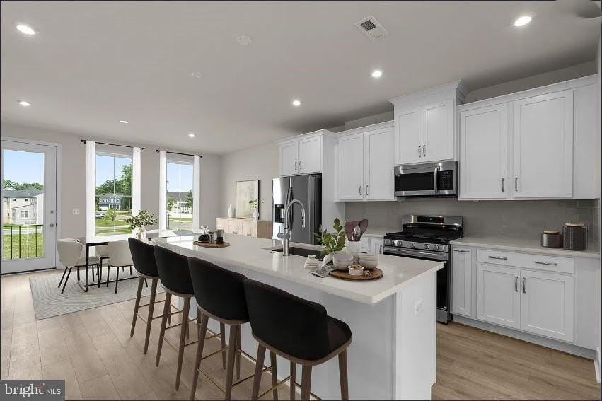 112 Galaxy Pl - Photo 2 of 39