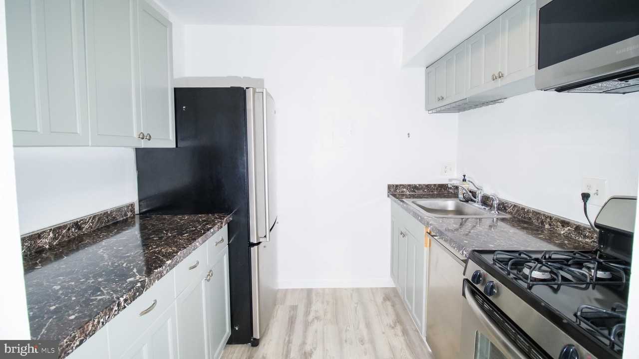 11602 Vantage Hill Rd #2A - Photo 4 of 19
