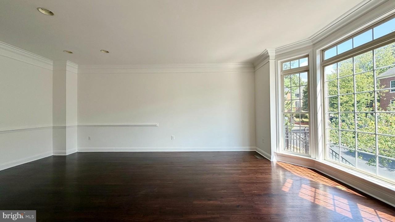 4208 Upper Park Dr - Photo 5 of 21
