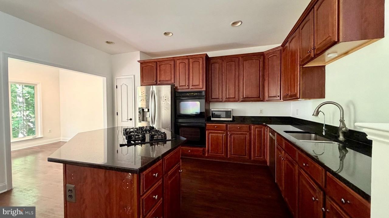 4208 Upper Park Dr - Photo 7 of 21