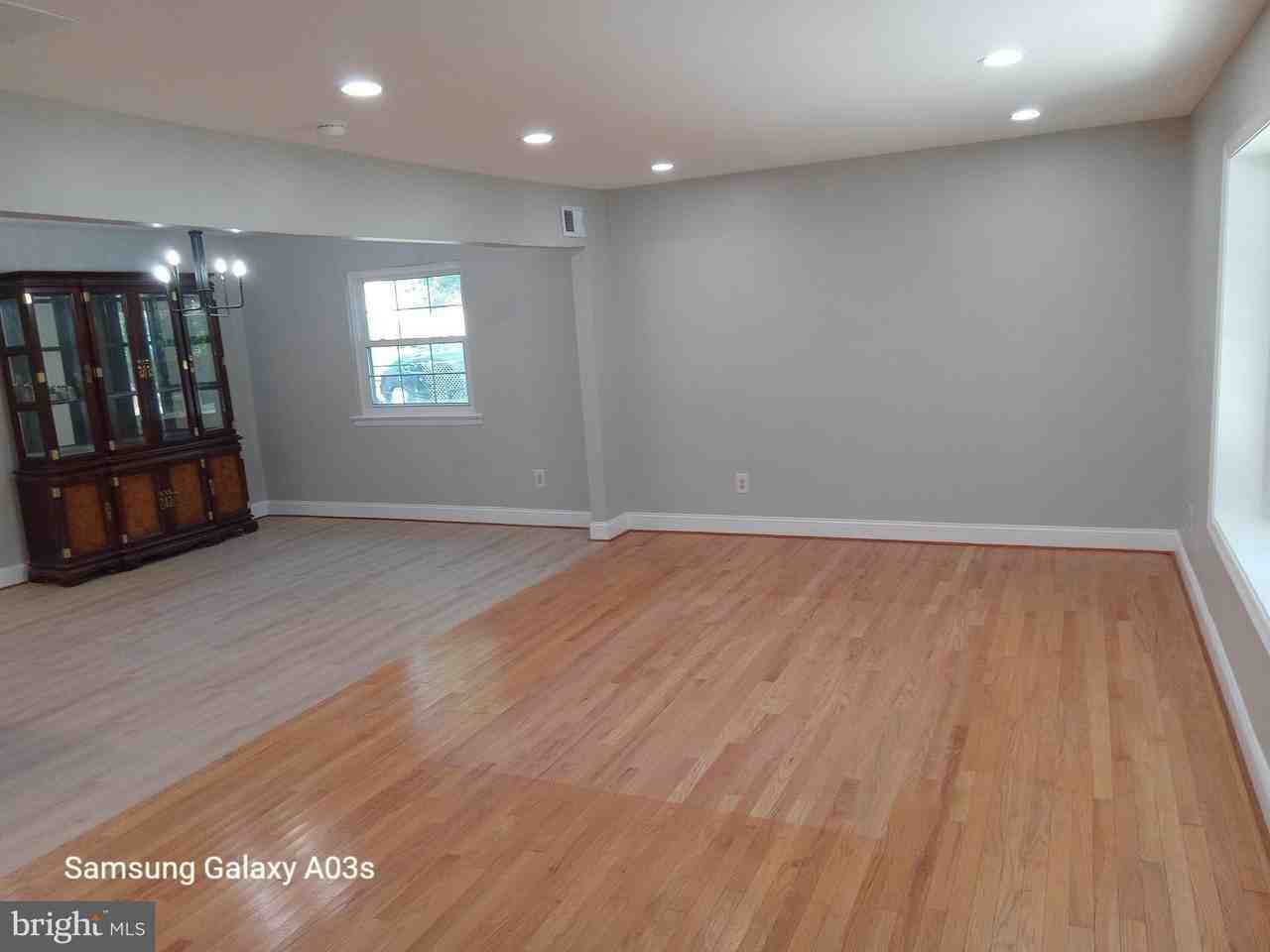 649 Herndon Pkwy - Photo 6 of 30